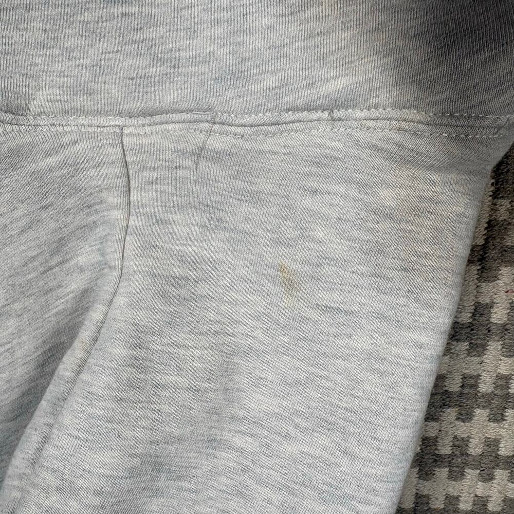 Fear of God Essentials Pullover Heavyweight Hoodie Light Oatmeal XS - Picture 6 of 7